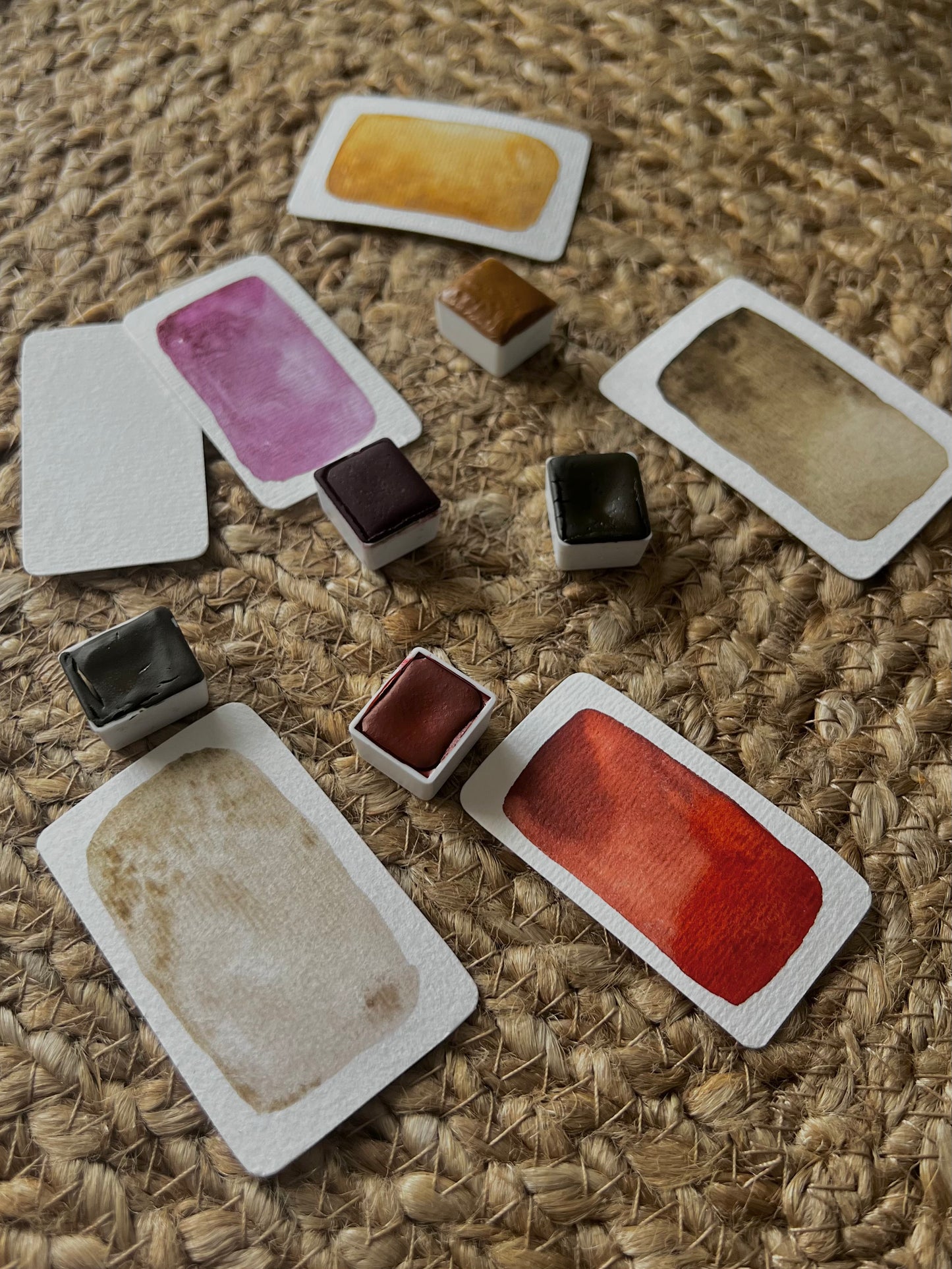 Godet d'aquarelle artisanale à l'unité - Teintes chaudes - Fabrication locale, faits au Canada, à Montréal dans mon Atelier by Lau