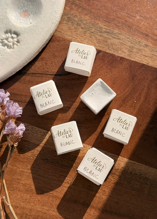 Titanium White artisanal watercolor pan - Extra-fine pigments