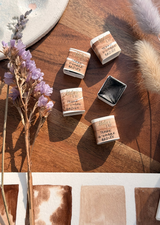 Godet d’aquarelle artisanale Terre d’Ombre Brûlée