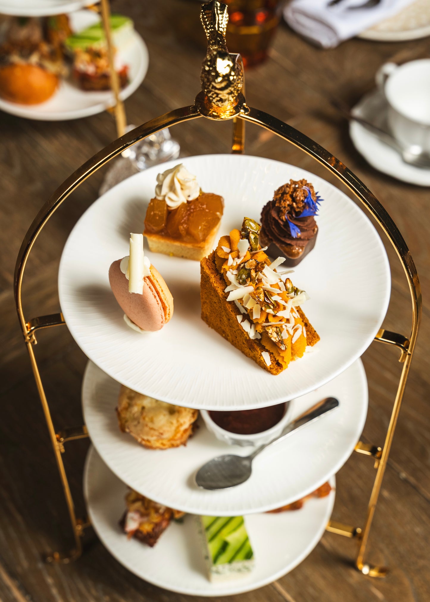 AFTERNOON TEA & AQUARELLE